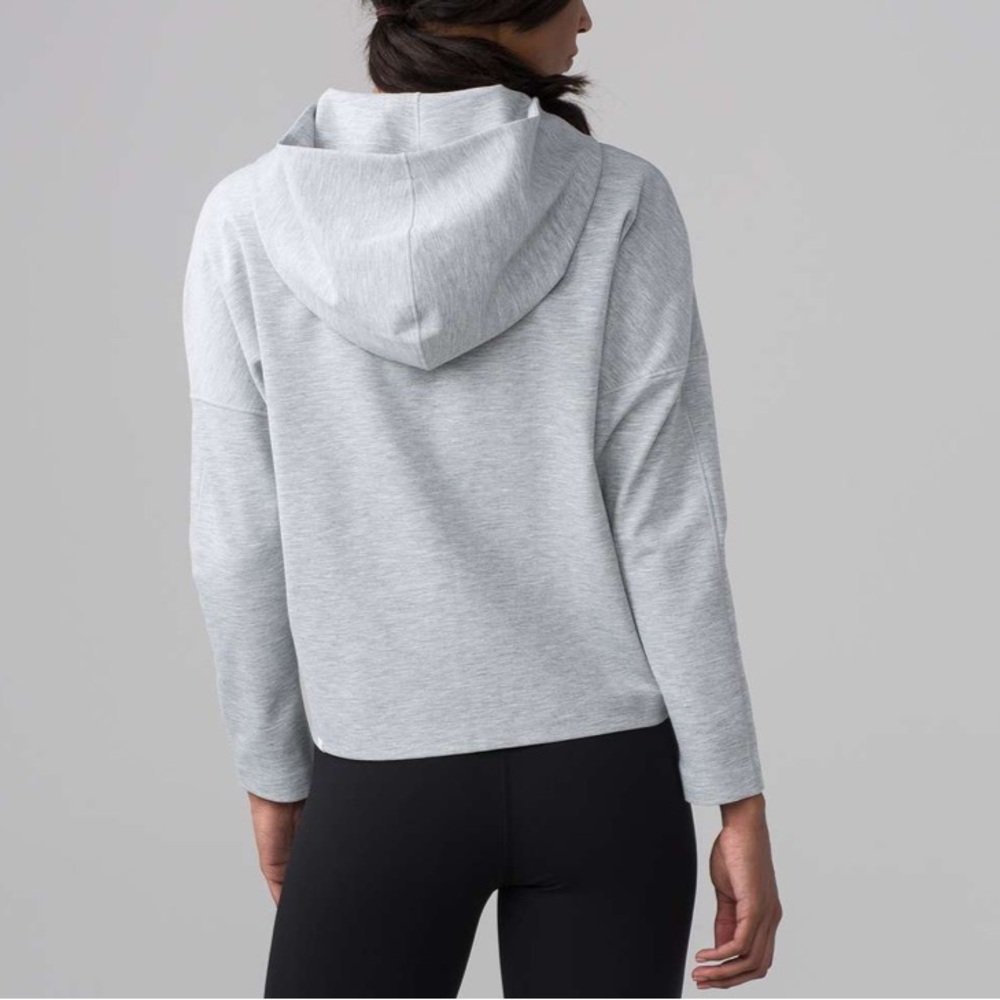 Lululemon Minimal Hoodie in Heathered Power Grey - Picture 3 of 12
